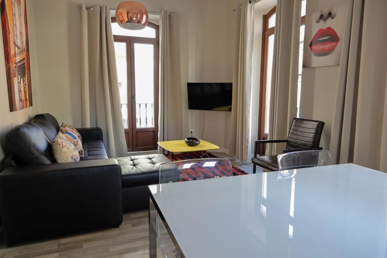 Triana Suite Dreams Севилья Экстерьер фото