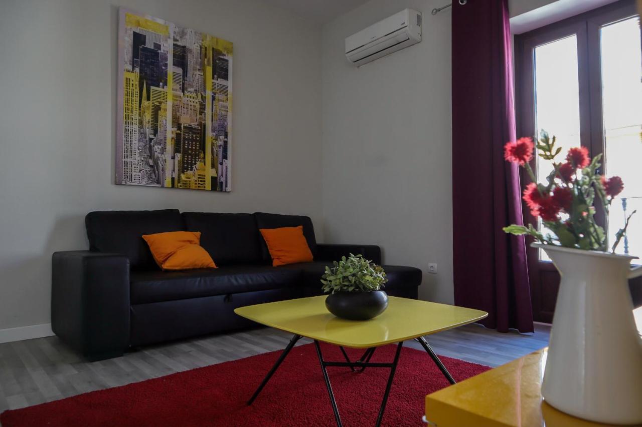 Triana Suite Dreams Севилья Экстерьер фото